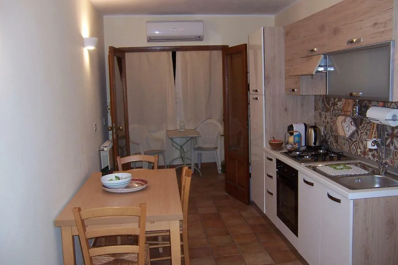 Mechome Apt Taormina